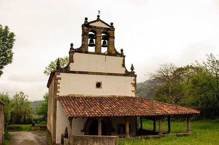 Iglesia San Bartolome de Puelles