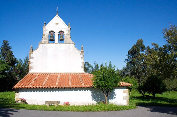 Iglesia Santa Cecilia de Careñes