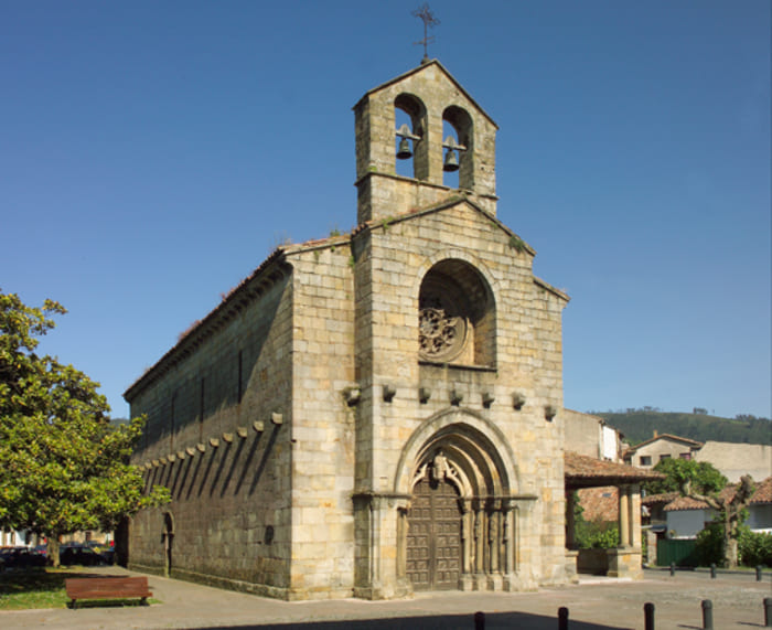 Iglesia Santa María de la Oliva