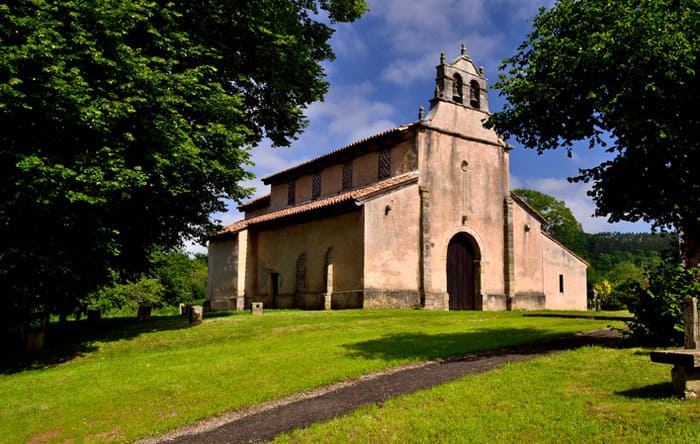 Iglesia San Salvador de Priesca